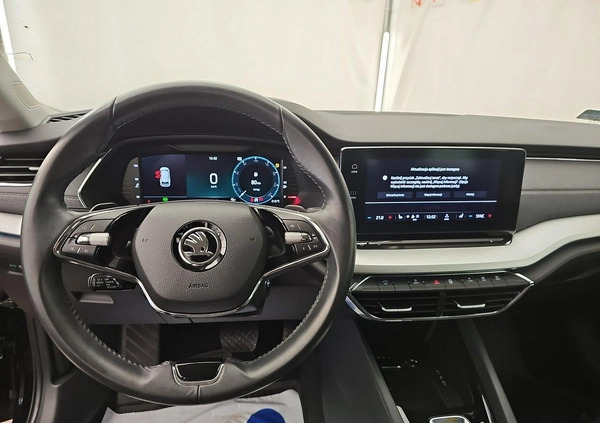 Skoda Octavia cena 114500 przebieg: 43300, rok produkcji 2021 z Garwolin małe 407